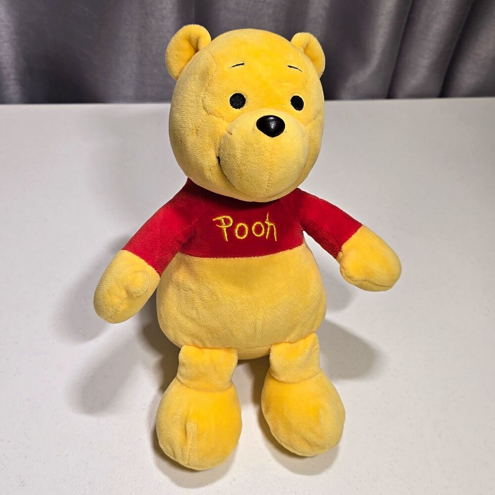 Disney Winnie the Pooh Plush Stuffed Animal Small 6-14 in 1999 KAYJAY Vintage